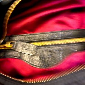 Authentic Tods purse. Never used